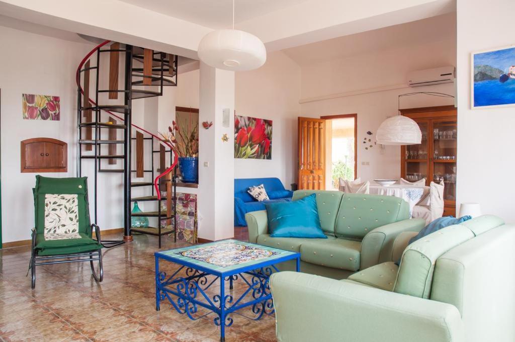 Holiday Home Cala Bianca Castellammare del Golfo Kamer foto